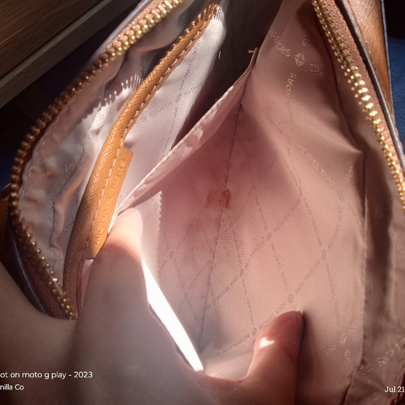 Michael Kors Women's Sandrine Studded Saffiano Leather Crossbody Bag Brown Small - Picture 11 of 11